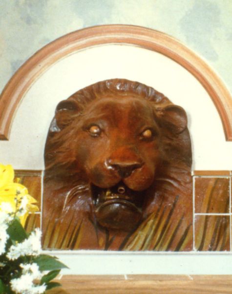 salle de bain detail lion